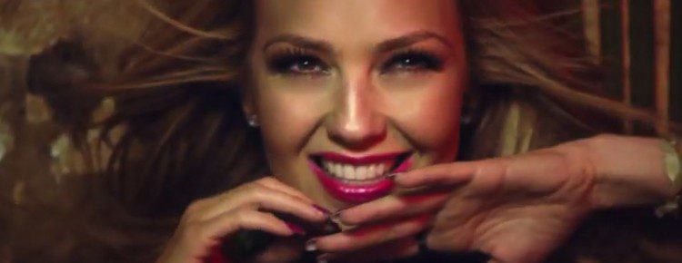 thalia+show+me